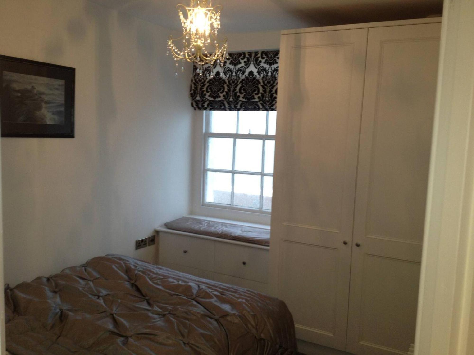 Seaview Regency Apartment With Private Parking Brighton Exterior photo